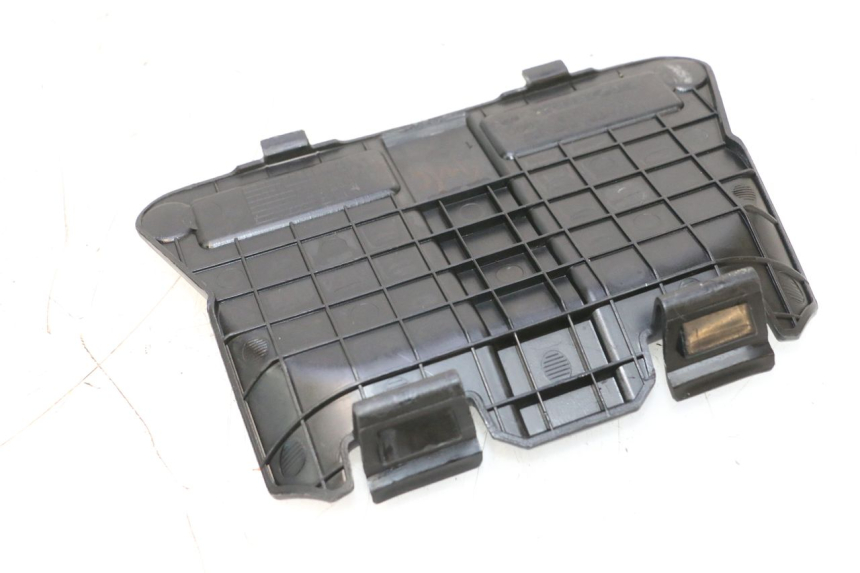 photo de BATTERIEABDECKUNG HONDA PCX (JF57/JF64) 125 (2014 - 2018) - Detailansicht des Bauteils