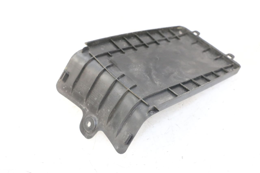 photo de BATTERIEABDECKUNG PEUGEOT KISBEE 4T 50 (2018 - 2022) - Zoom auf Gebrauchszustand