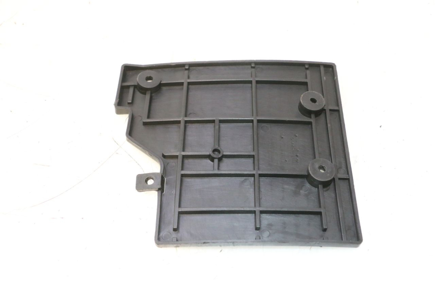 photo de BATTERIEABDECKUNG TNT MOTOR ROMA 10' 2T 50 (2011 - 2018) - Detailansicht des Bauteils