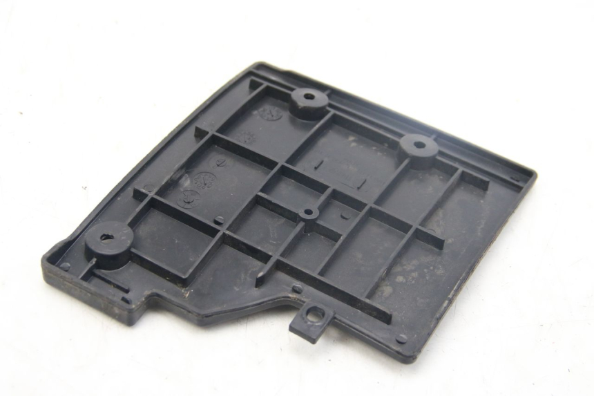 photo de BATTERIEABDECKUNG TNT MOTOR ROMA 10' 4T 50 (2019 - 2022) - Zoom auf Gebrauchszustand