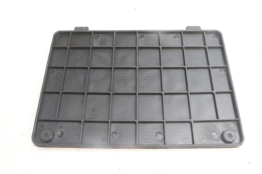 photo de BATTERIEABDECKUNG JM MOTORS SANTANA EVO 50 (2024 - 2026) - Alternative Perspektive