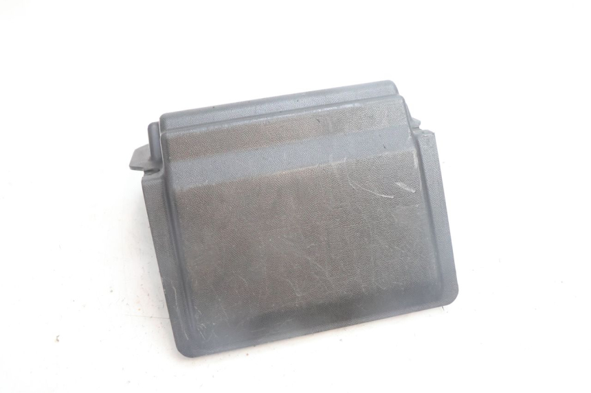 photo de BATTERIEABDECKUNG APRILIA SR 2T 50 (2012 - 2017) - Technische Nahaufnahme