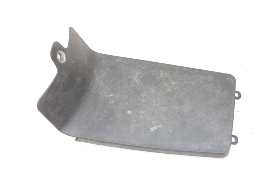 photo de BATTERIEABDECKUNG PEUGEOT STREETZONE I NAKED 2T 50 (2018 - 2020) - Zoom auf Gebrauchszustand