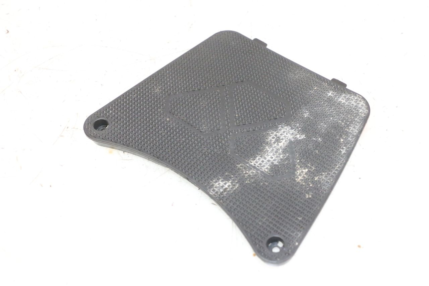 photo de BATTERIEABDECKUNG NECO TEMPO 4T 50 (2022 - 2026) - Zoom auf Gebrauchszustand