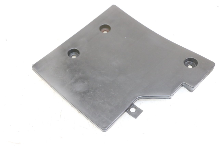 photo de BATTERIEABDECKUNG TNT MOTOR ROMA 10' 4T 50 (2019 - 2022) - Zoom auf Gebrauchszustand