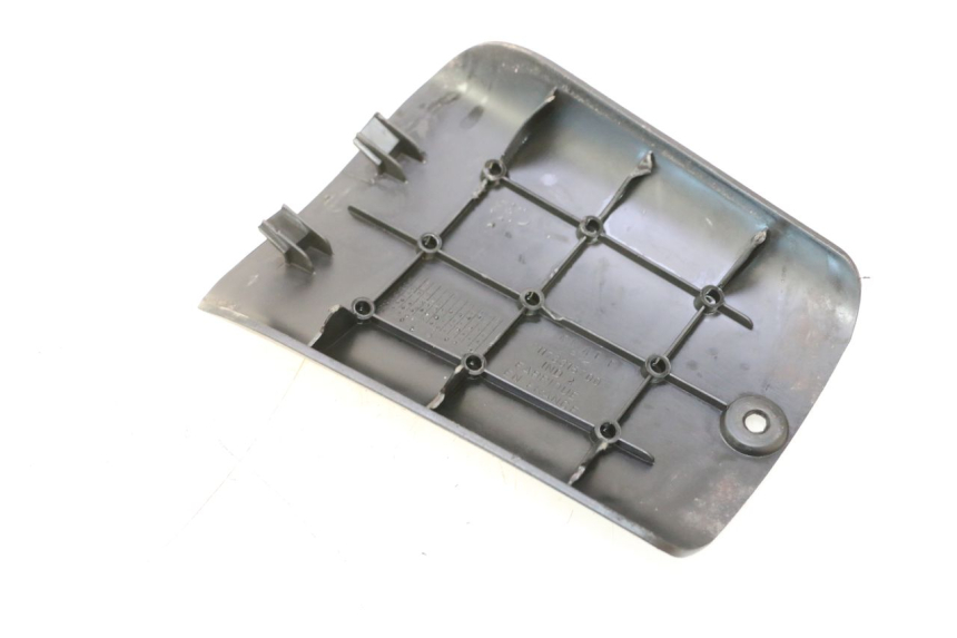 photo de BATTERIEABDECKUNG PEUGEOT TREKKER TKR 50 (2005 - 2014) - Detailansicht des Bauteils