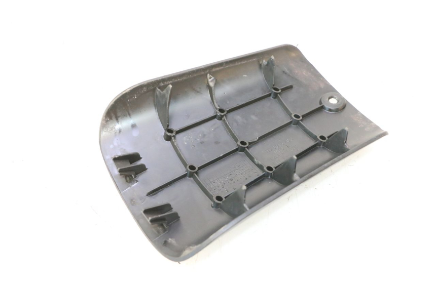 photo de BATTERIEABDECKUNG PEUGEOT TREKKER TKR 50 (2005 - 2014) - Zoom auf Gebrauchszustand