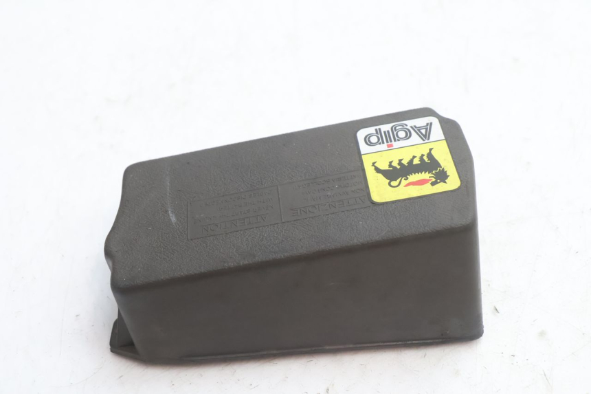 photo de BATTERIEABDECKUNG PIAGGIO TYPHOON 50 (2000 - 2009) - Zoom auf Gebrauchszustand