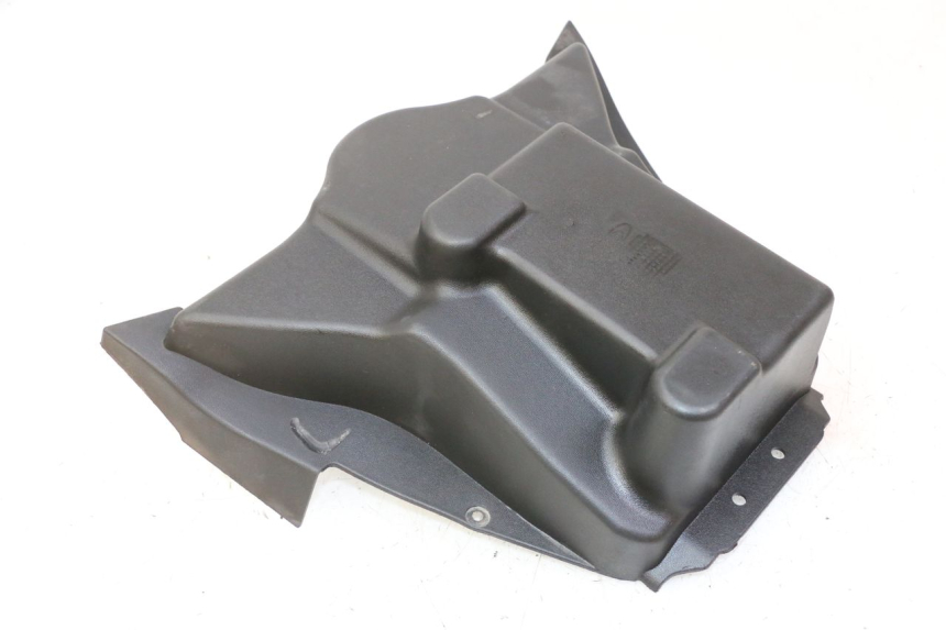 photo de BATTERIEABDECKUNG YAMAHA X-CITY XCITY 125 (2007 - 2013) - Details der Befestigungspunkte