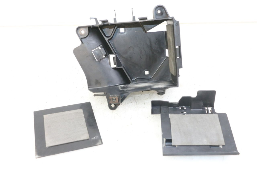 photo de BATTERIEABDECKUNG YAMAHA XVS DRAG STAR DRAGSTAR 650 (1997 - 2007) - Hauptansicht