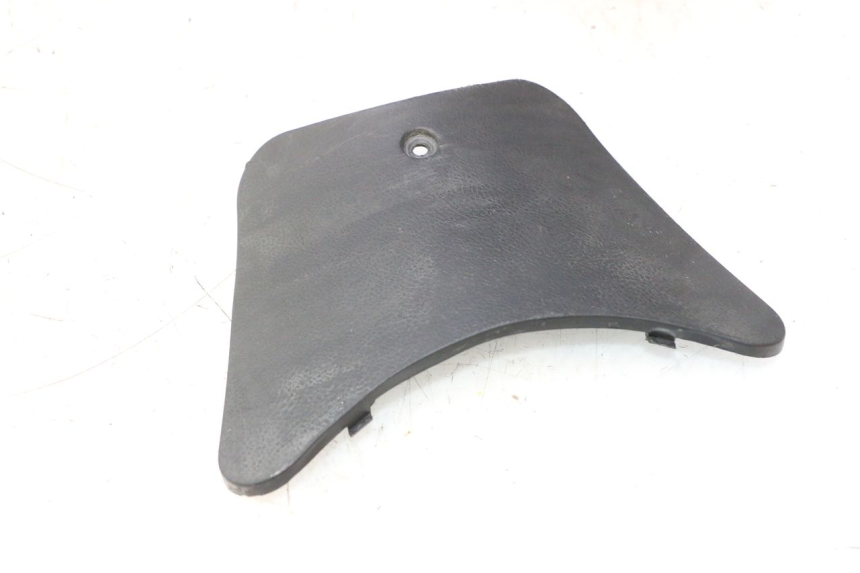 photo de BATTERIEABDECKUNG YAMAHA YP MAJESTY 125 (2002 - 2006) - Detailansicht des Bauteils
