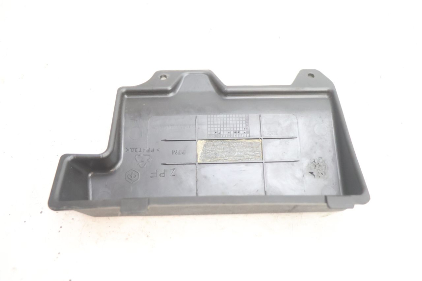 photo de BATTERIEABDECKUNG PIAGGIO ZIP 4T 50 (2018 - 2020) - Gesamtansicht des Produkts