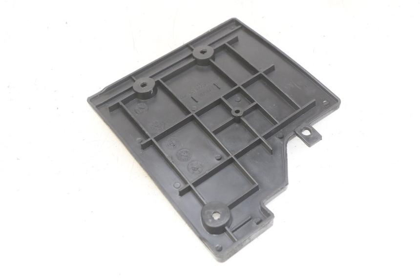 photo de BATTERIEABDECKUNG UNIVERSAL BIKE ZN50QT-11B 50 (2018 - 2021) - Detailansicht des Bauteils