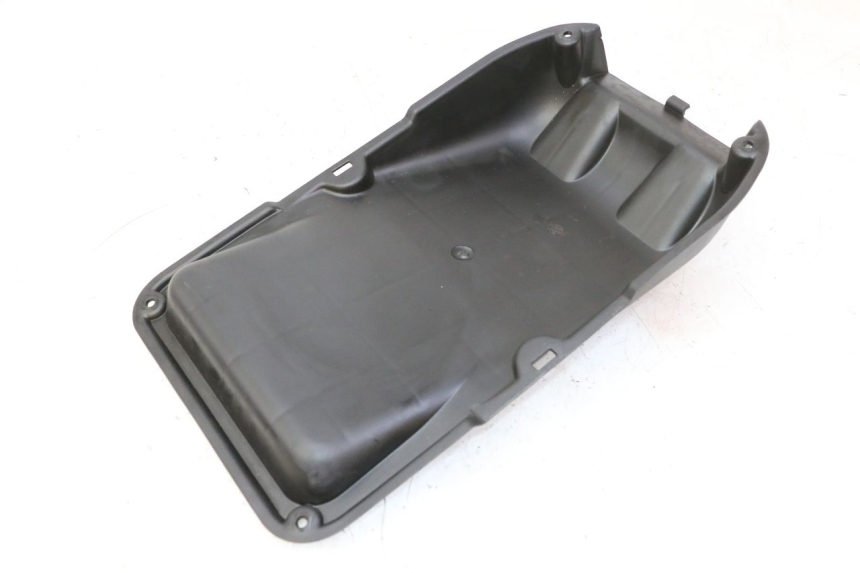 photo de LUFTFILTERKASTEN QUADRO 4 4D 350 (2015 - 2018) - Zoom auf Gebrauchszustand