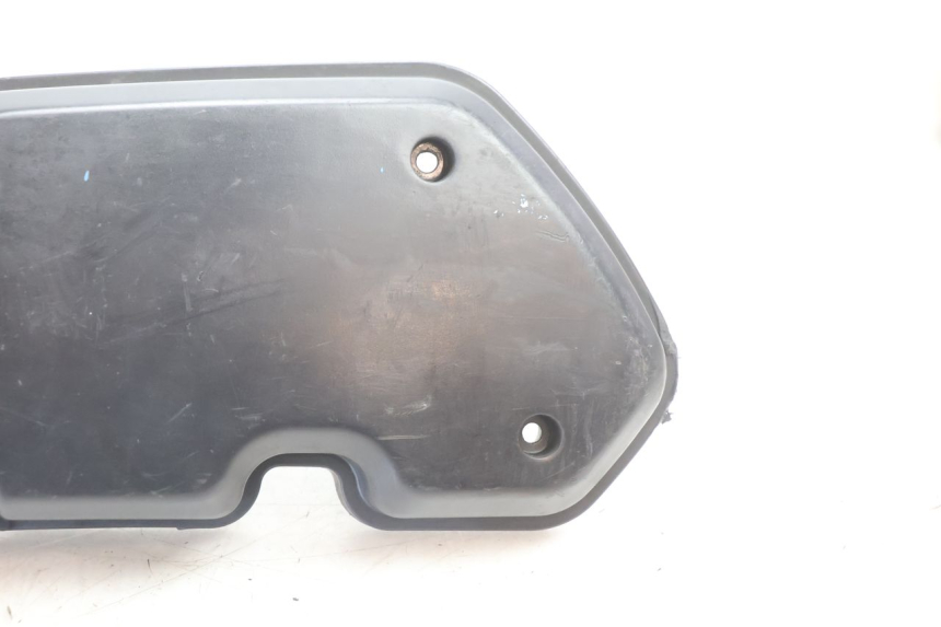 photo de LUFTFILTERKASTEN PEUGEOT KISBEE 2T 50 (2010 - 2017) - Zoom auf Gebrauchszustand