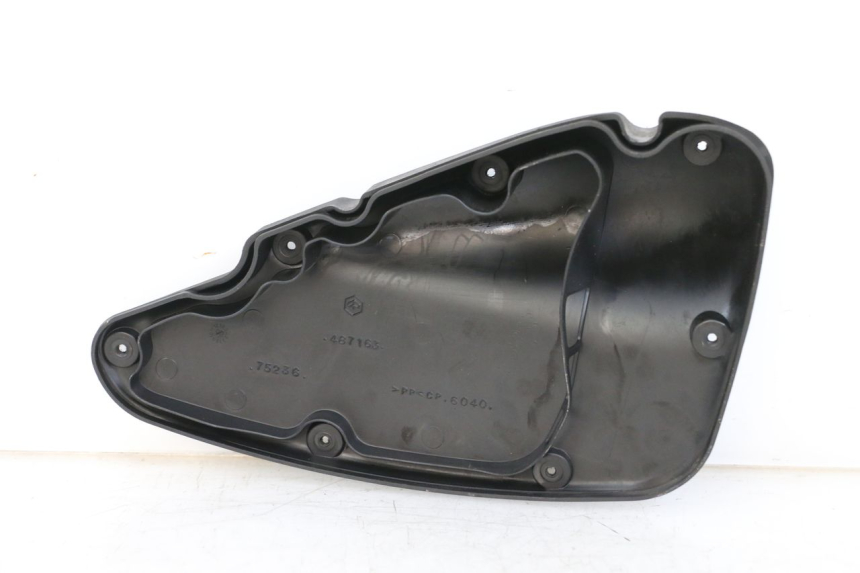 photo de LUFTFILTERKASTEN RENAULT KOURANOS 125 (2001 - 2004) - Alternative Perspektive