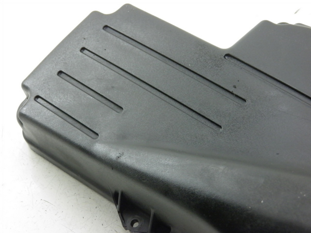 photo de LUFTFILTERKASTEN SYM GTS 125 (2005 - 2008) - Alternative Perspektive