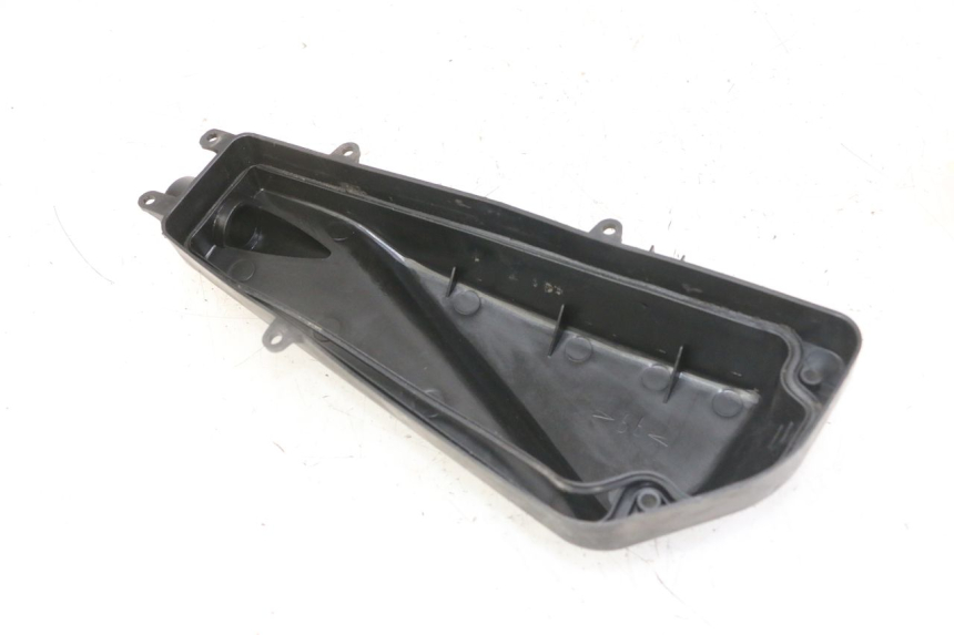 photo de LUFTFILTERKASTEN PEUGEOT VIVACITY NEW 4T 50 (2008 - 2017) - Detailansicht des Bauteils