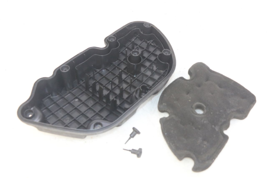 photo de LUFTFILTERABDECKUNG PIAGGIO XEVO - X EVO 125 (2007 - 2017) - Zoom auf Gebrauchszustand