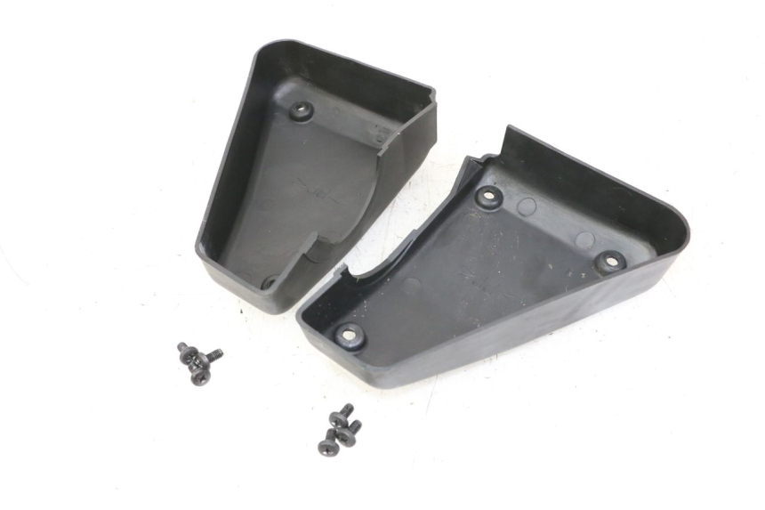 photo de LUFTFILTERKASTEN YAMAHA FZS FAZER 600 (2001 - 2003) - Zoom auf Gebrauchszustand