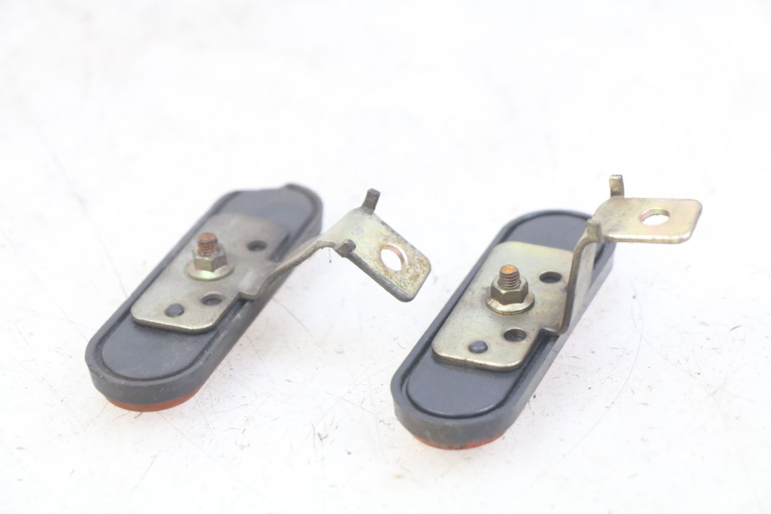 photo de SEITENRAHMENABDECKUNG KYMCO AGILITY 4T 50 (2005 - 2018) - Detailansicht des Bauteils