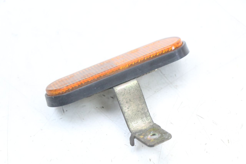 photo de SEITENRAHMENABDECKUNG KYMCO AGILITY 4T 50 (2018 - 2022) - Detailansicht des Bauteils