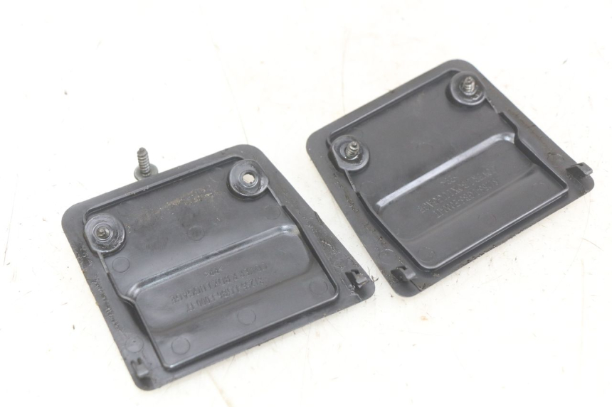 photo de SEITENRAHMENABDECKUNG KYMCO AGILITY NAKED RENOUVO 2T 50 (2011 - 2018) - Detailansicht des Bauteils