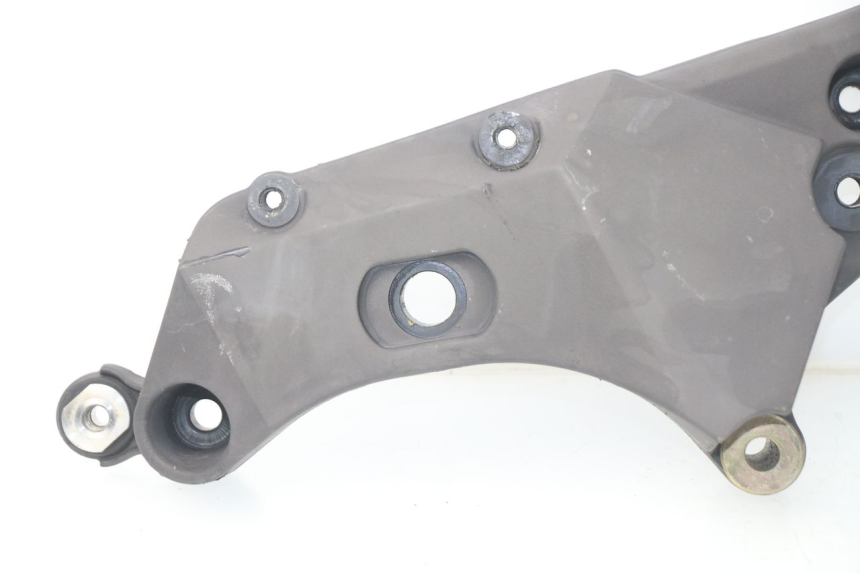 photo de RAHMENABDECKUNG MV AGUSTA BRUTALE R WALLY 910 (2008 - 2008) - Geprüftes Gebrauchtteil