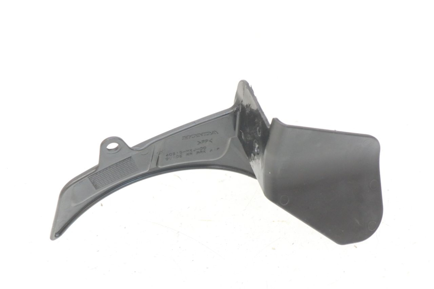 photo de SEITENRAHMENABDECKUNG HONDA CB R 1000 (2018 - 2023) - Technische Nahaufnahme