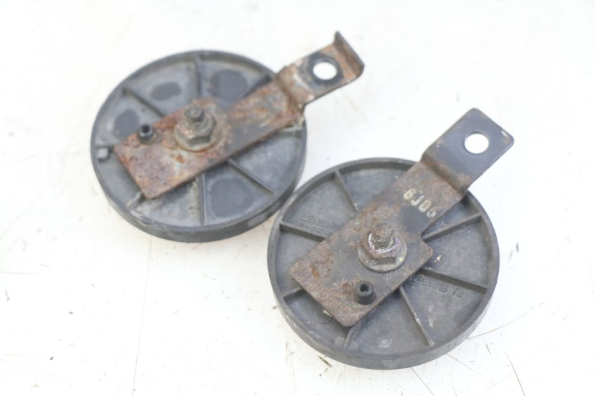 photo de SEITENRAHMENABDECKUNG KYMCO DOWNTOWN ABS 125 (2015 - 2017) - Detailansicht des Bauteils