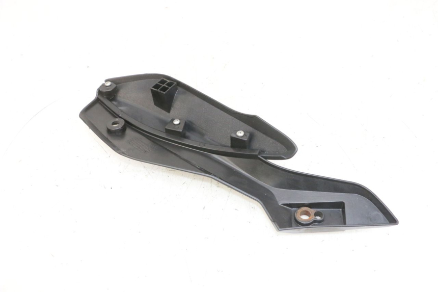 photo de RAHMENABDECKUNG RECHTS KSR CODE 125 (2018 - 2020) - Zoom auf Gebrauchszustand