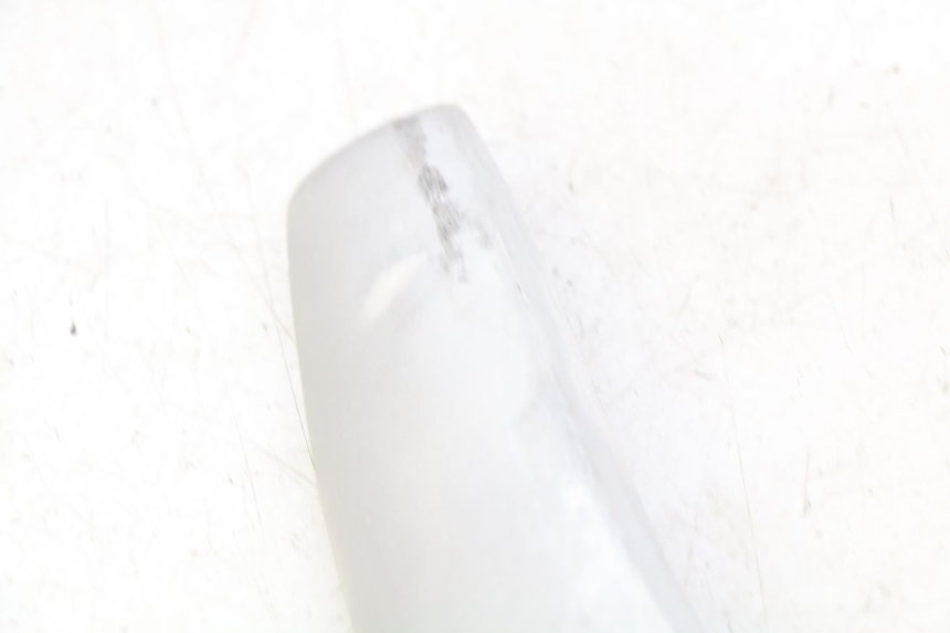 photo de RECHTER SEITENRAHMENDECKEL PIAGGIO FLY 2T 50 (2004 - 2017) - Detailansicht des Bauteils