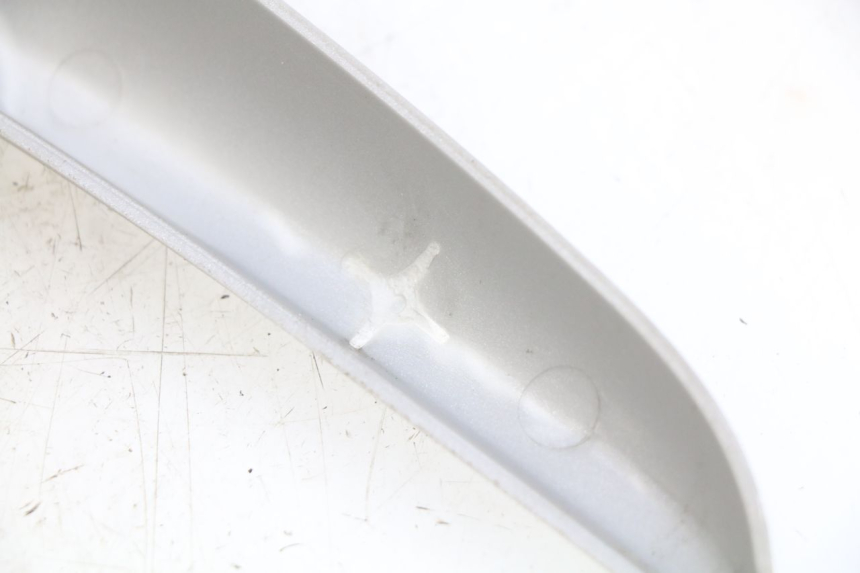 photo de RECHTER SEITENRAHMENDECKEL PIAGGIO FLY 2T 50 (2004 - 2017) - Alternative Perspektive