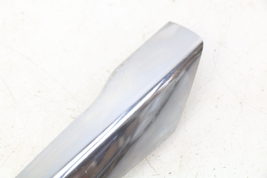 photo de RECHTER SEITENRAHMENDECKEL PIAGGIO LIBERTY IGET S 125 (2016 - 2020) - Detailansicht des Bauteils