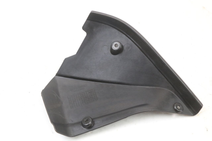 photo de RAHMENABDECKUNG RECHTS MOTO GUZZI NORGE 8V GT 1200 (2011 - 2016) - Zoom auf Gebrauchszustand