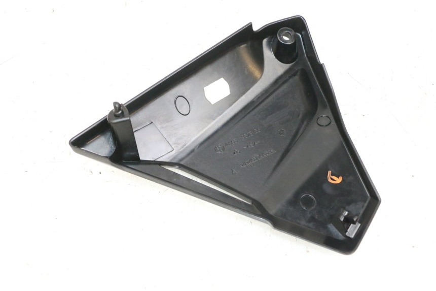 photo de RAHMENABDECKUNG RECHTS BMW R GS 1250 (2021 - 2024) - Zoom auf Gebrauchszustand