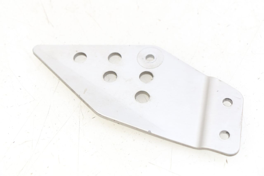 photo de RECHTER SEITENRAHMENDECKEL KAWASAKI Z 750 (2007 - 2013) - Detailansicht des Bauteils