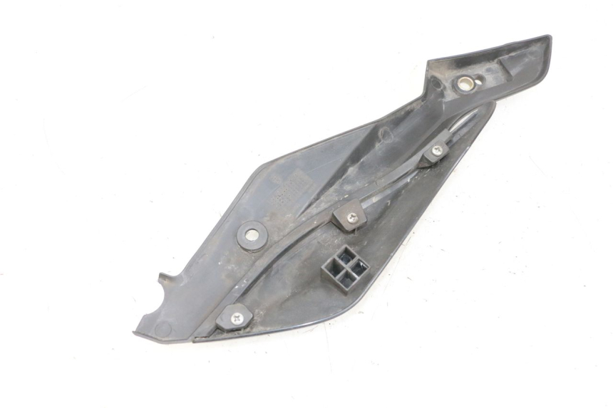 photo de RAHMENABDECKUNG LINKS KSR CODE 125 (2018 - 2020) - Detailansicht des Bauteils