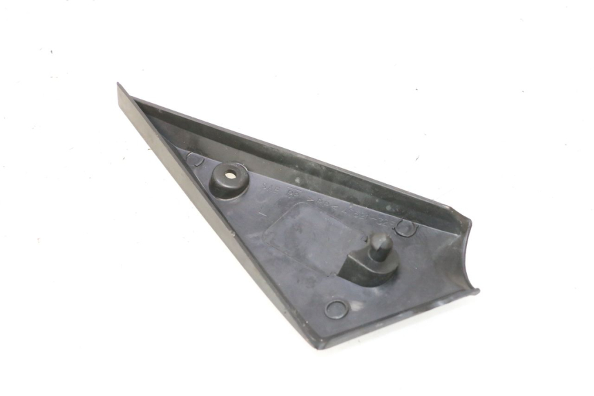 photo de RAHMENABDECKUNG LINKS SUZUKI GSF N BANDIT 1200 (2001 - 2005) - Technische Nahaufnahme