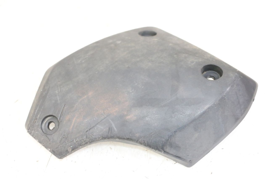 photo de RAHMENABDECKUNG LINKS PEUGEOT KISBEE 4T 50 (2018 - 2022) - Zoom auf Gebrauchszustand