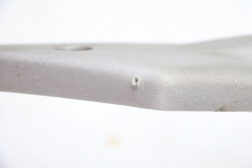 photo de RAHMENABDECKUNG LINKS PIAGGIO LIBERTY 125 (1998 - 2008) - Zoom auf Gebrauchszustand