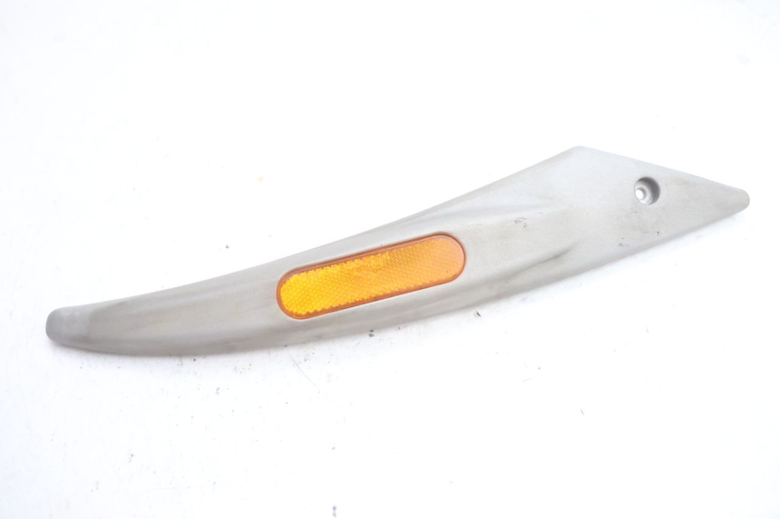 photo de RAHMENABDECKUNG LINKS PIAGGIO LIBERTY 125 (1998 - 2008) - Details der Befestigungspunkte