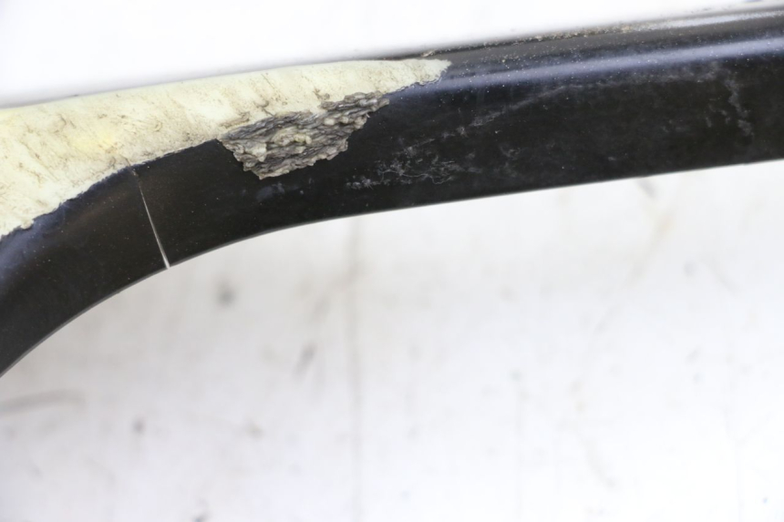 photo de RAHMENABDECKUNG LINKS PIAGGIO LIBERTY IGET 4T 50 (2021 - 2025) - Detailansicht des Bauteils