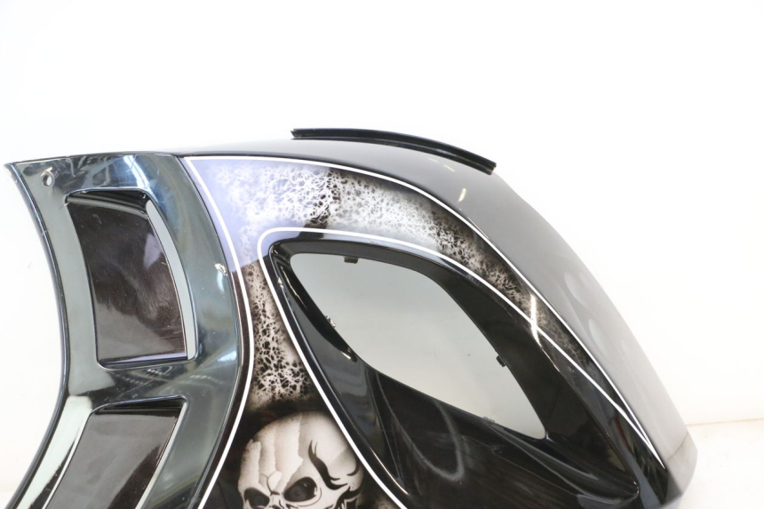 photo de RAHMENABDECKUNG LINKS CAN-AM SPYDER RS 1000 (2008 - 2012) - Details der Befestigungspunkte