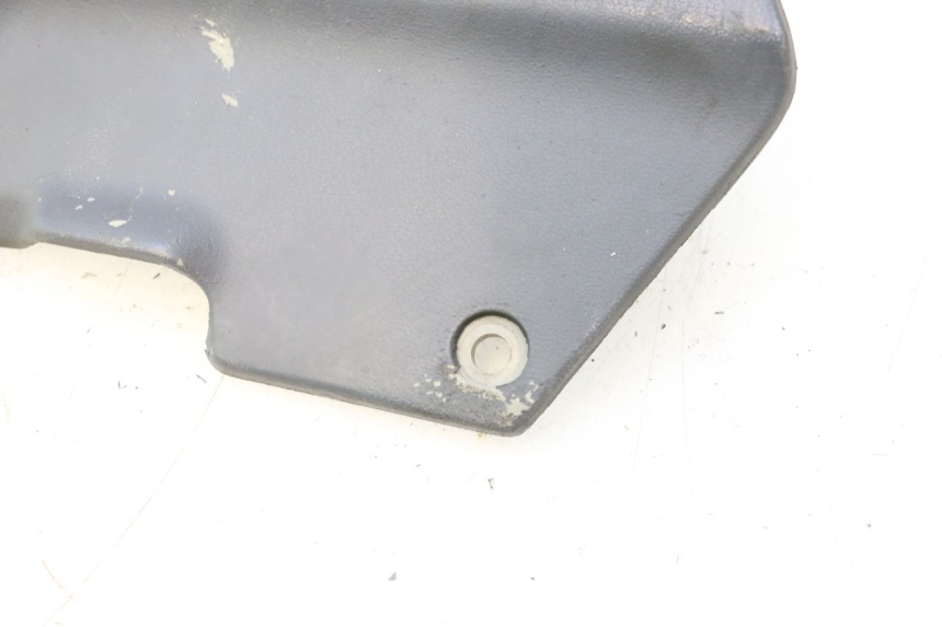 photo de RAHMENABDECKUNG LINKS HONDA ST PAN EUROPEAN 1100 (1990 - 2002) - Technische Nahaufnahme