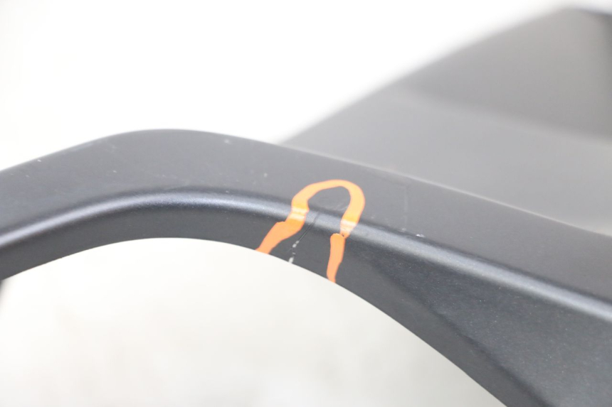 photo de LINKER SEITENRAHMENABDECKUNG YAMAHA XMAX X-MAX ABS 125 (2017 - 2020) - Charakteristische Merkmale