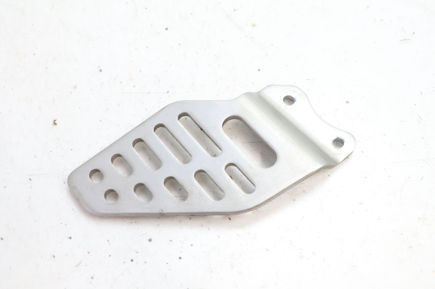 photo de RAHMENABDECKUNG LINKS YAMAHA YZF R6 600 (2008 - 2009) - Detailansicht des Bauteils
