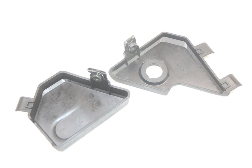 photo de RAHMENABDECKUNG HUSQVARNA SVARTPILEN 401 (2018 - 2023) - Zoom auf Gebrauchszustand