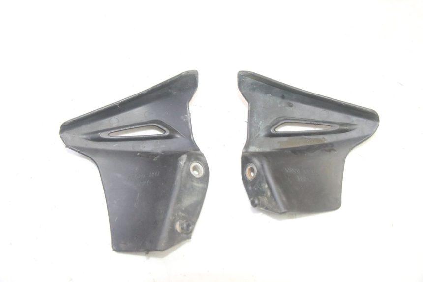 photo de RAHMENABDECKUNG KAWASAKI KXF KX-F 250 (2017 - 2019) - Zoom auf Gebrauchszustand