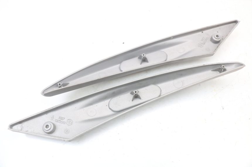 photo de RAHMENABDECKUNG PIAGGIO LIBERTY 4T 50 (2004 - 2008) - Alternative Perspektive